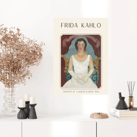 Affiche Frida Kahlo – Portrait Of A Woman In White (1930) | Poster, Toile & Cadre