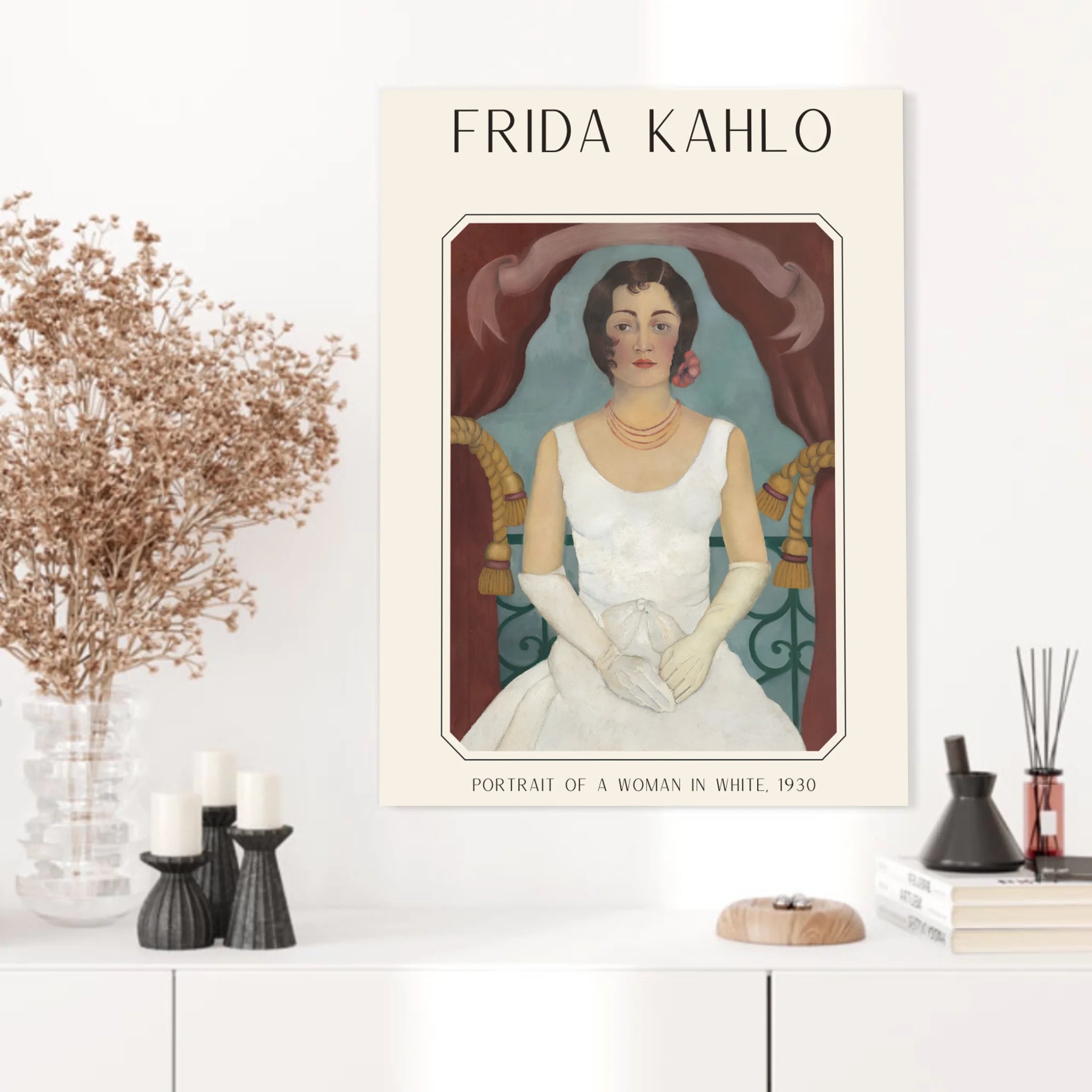 Affiche Frida Kahlo – Portrait Of A Woman In White (1930) | Poster, Toile & Cadre
